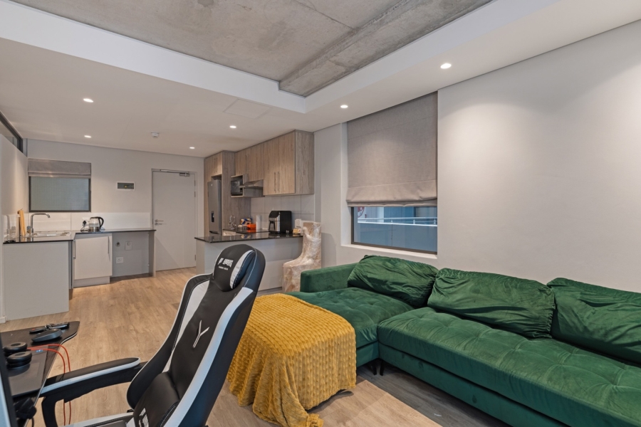 1 Bedroom Property for Sale in Woodstock Western Cape